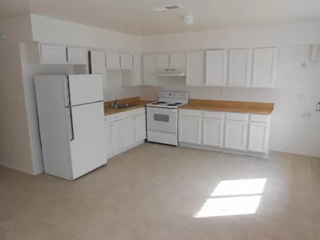 Photo - 2903 E Wier Ave Unit 3