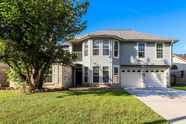 Building Photo - 17003 Spruce Run Dr