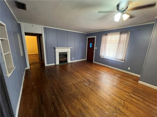 Photo - 101 Grant St