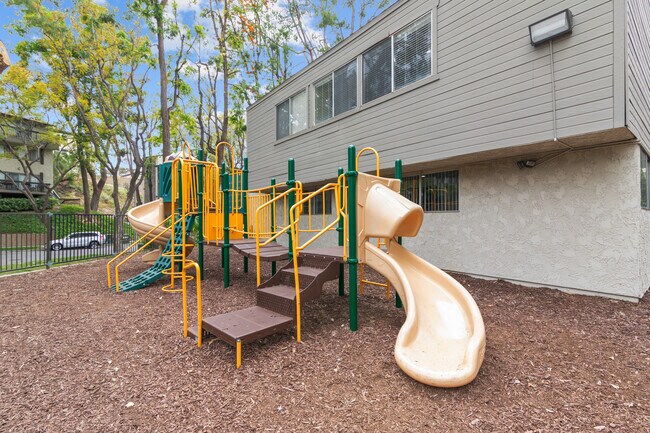 Hidden Springs Apartments