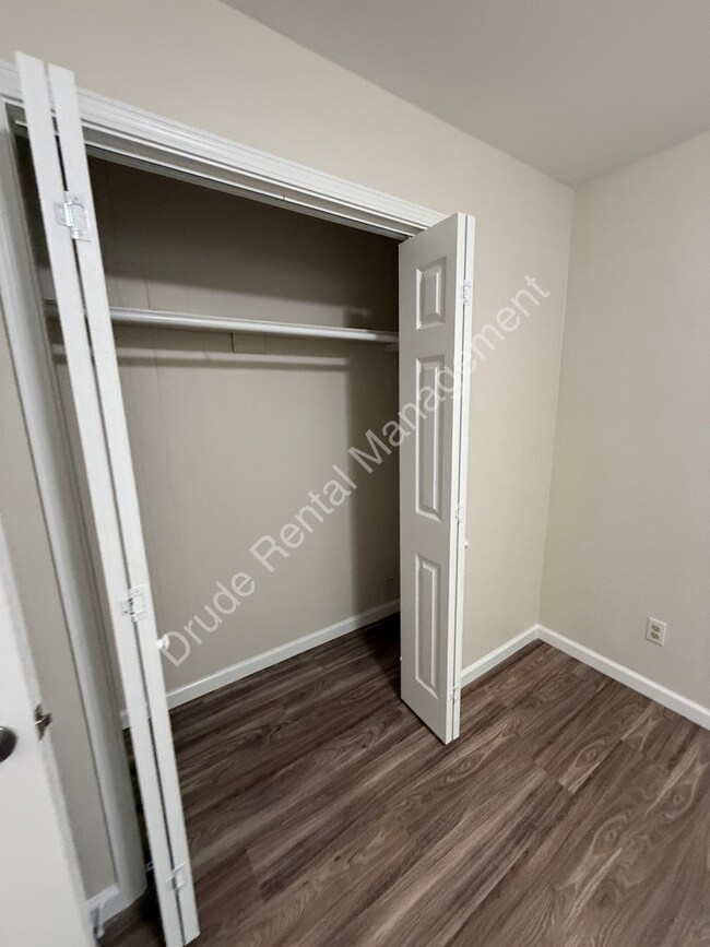 Photo - 105 N Ruland St Unidad B