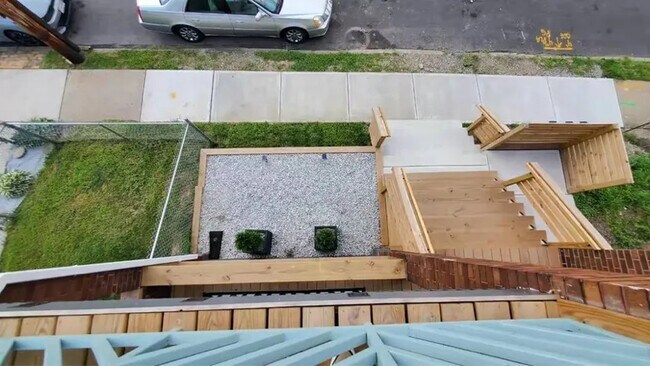 Photo - 324 W 14th Ave Unidad 2