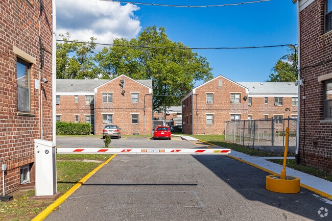 Photo - Merrick Park Garden