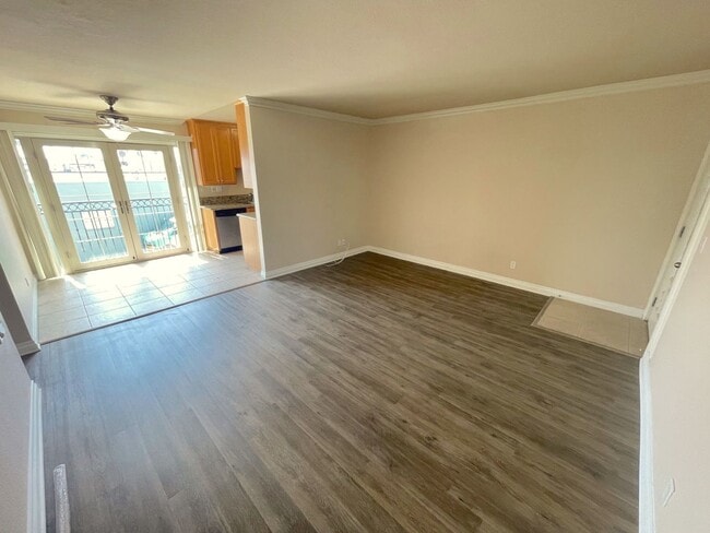 Photo - M/I Special - Awesome Condo - Complex W/ Pool & Located Minutes From Beach