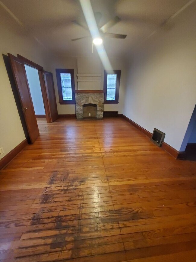 Photo - 4852-4854 N 48th St. - Duplex Unit 4854 (Lower)