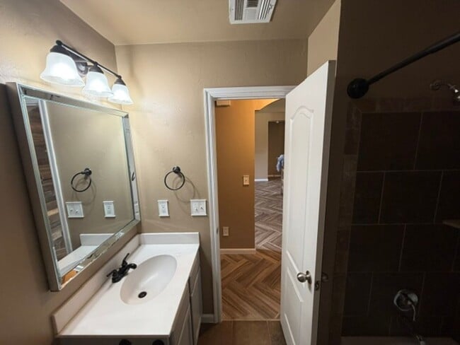 Photo - 200 0ff your move in by July 15th! Adorable OKC home with 3 bed, 2 bath, 2 car garage in Mustang...