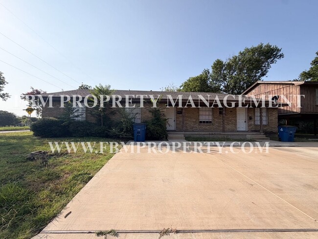 Photo - 101 W Latimer St Unit A