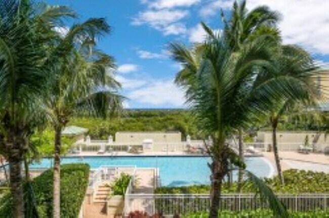 Photo - 350 N Federal Hwy Unidad 705