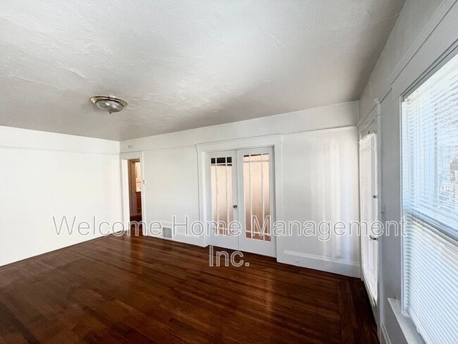 Photo - 1940 California St