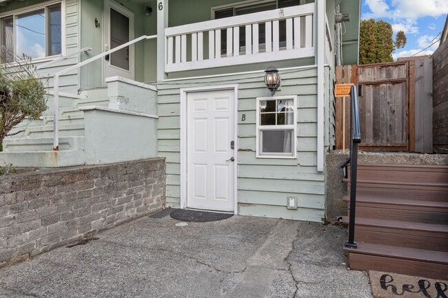 Photo - 5155 Unidad B