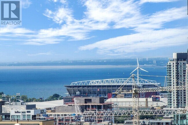 Photo - 290 Adelaide St W Unit 2703