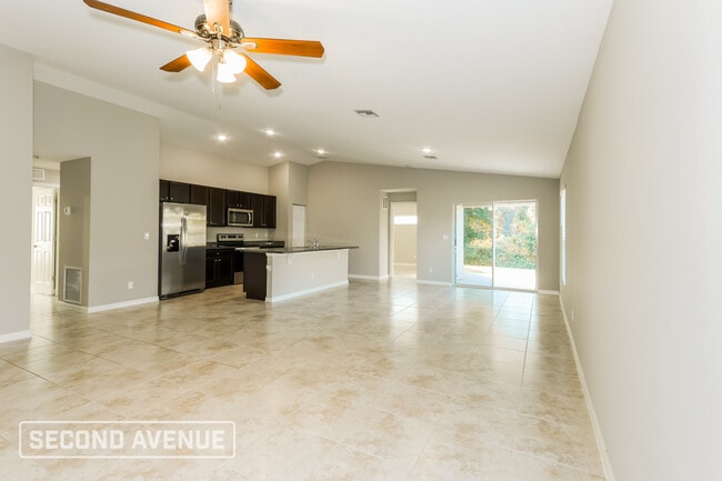 Photo - 1426 Paramount Ave SE