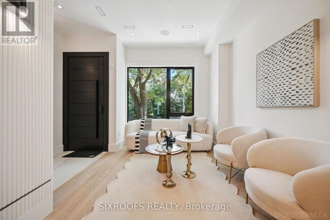 Photo - UPPER - 44A ALCINA AVENUE