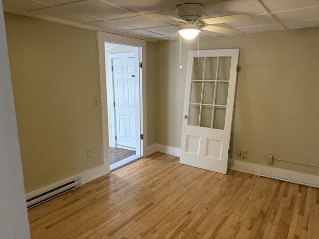 Photo - 53 N Spring St