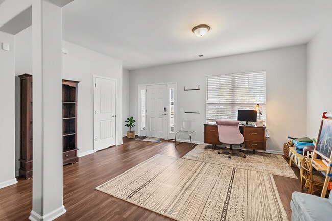 Photo - 246 Sessile Oak Rd