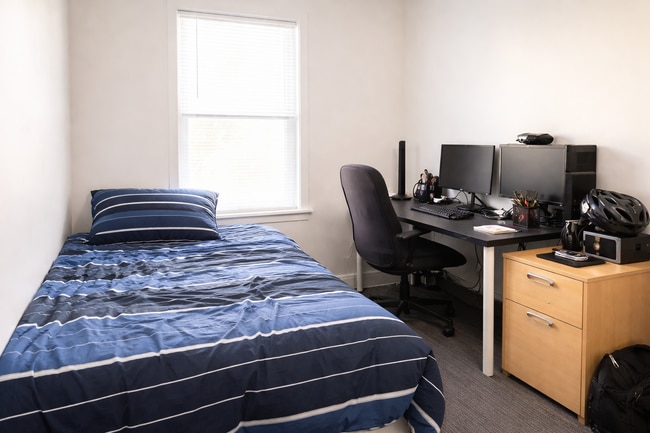 Photo - 15 Marney St Unit 3