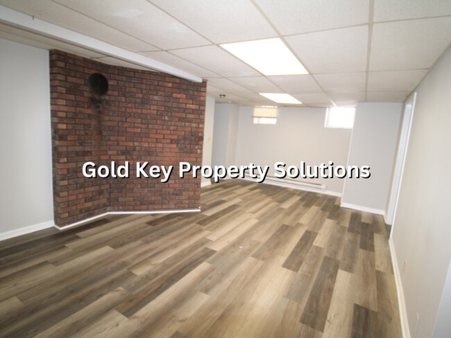 Photo - 517-519-519 Wheeling Ave Unit 517 B N Wheeling Ave