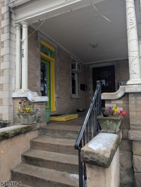 Photo - 78 S Main St