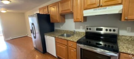 Building Photo - 44 Floyd St Unit 3 Rental