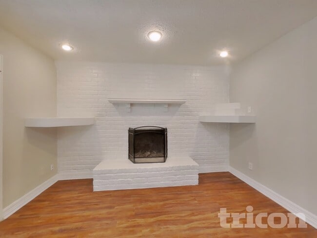 Photo - 4238 Burkegate Dr