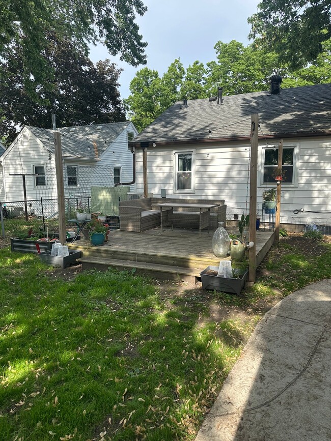 Photo - 5049 N Washburn Ave