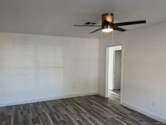 Photo - 4345 Cunningham Dr