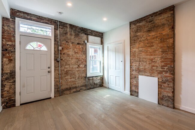 Photo - Urban Elegance in the Heart of the South Side