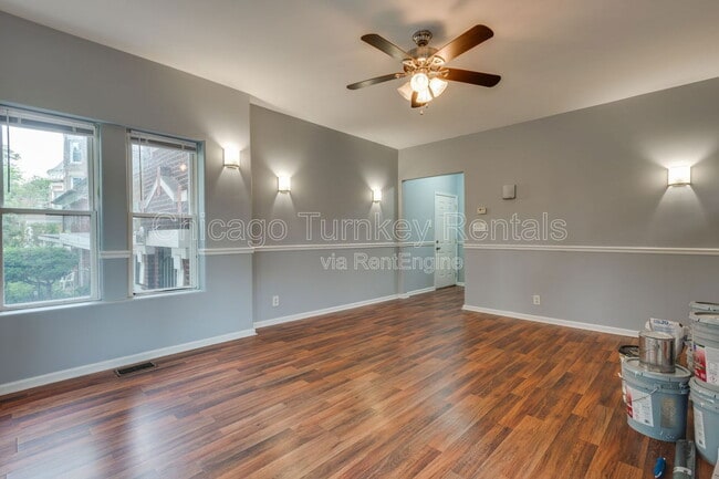 Photo - 1326 E 72nd St Unit 1