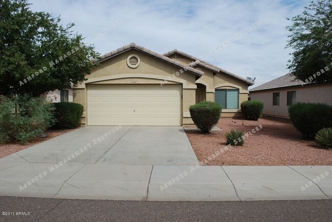 ASHTON RANCH 3 BEDROOM WITH COMMUNITY POOL - ASHTON RANCH 3 BEDROOM WITH COMMUNITY POOL House