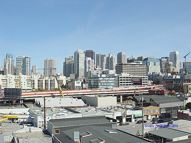 Building Photo - 555 4th St Unit 729