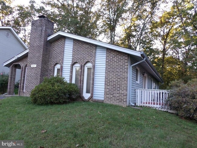 Photo - 307 Newman Ct