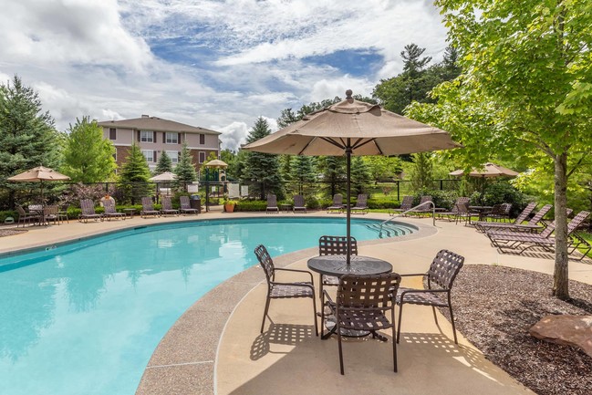 Photo - Lodge at Ames Pond Apartments