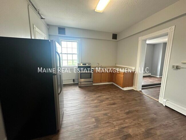 Photo - 255 Main St Unidad A4