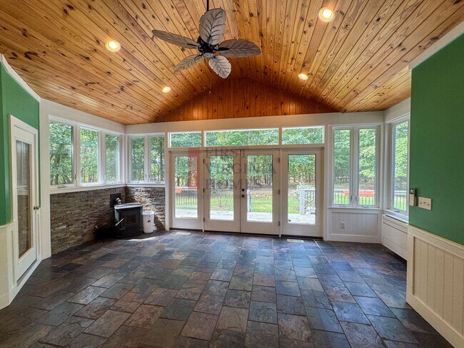 Photo - Lake Monticello 4Bed/3Bath Rental