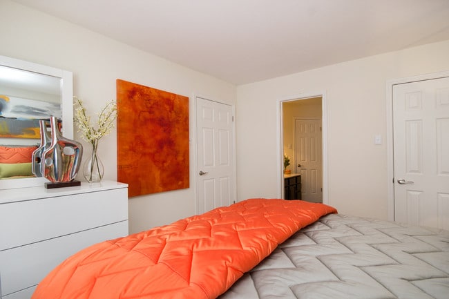 Dover Farms Apartments