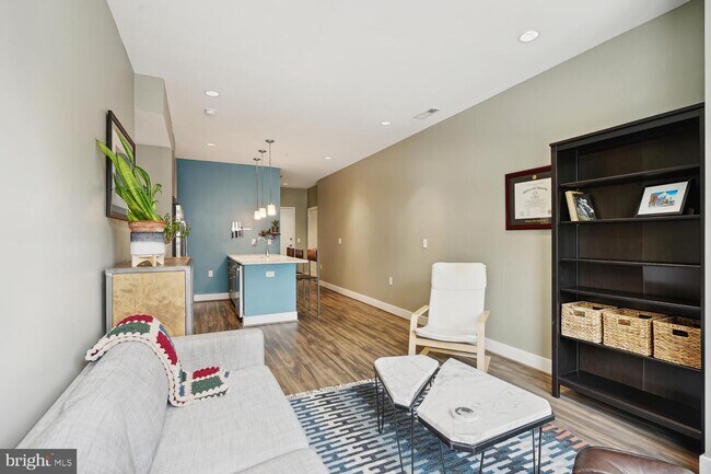 Photo - 1111 Orren St NE Unit 201