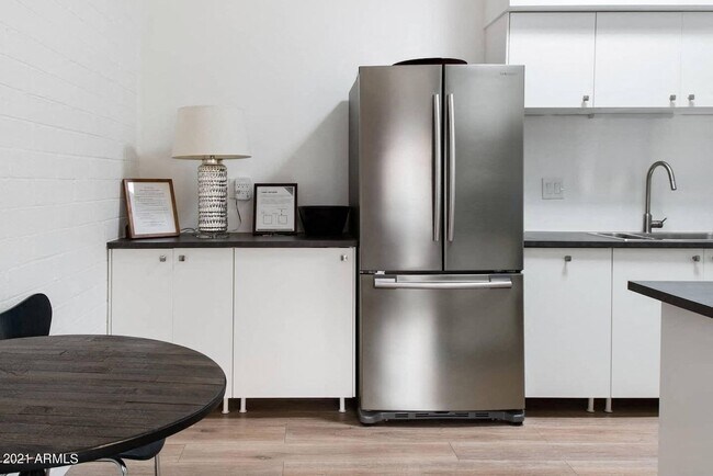 Photo - Colter Apartments