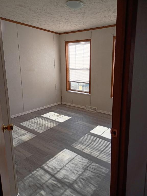 Photo - 1022 Walnut Grove Ln