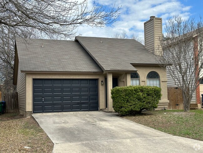 Building Photo - CUTE 3 BEDROOM 2 BATH IN NORTHSIDE ISD Rental