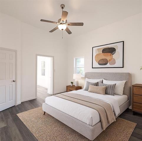 Photo - 415 W 7th St