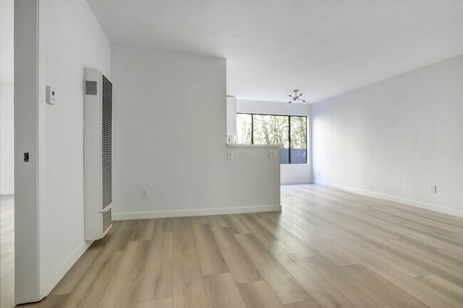 117 Pacific St