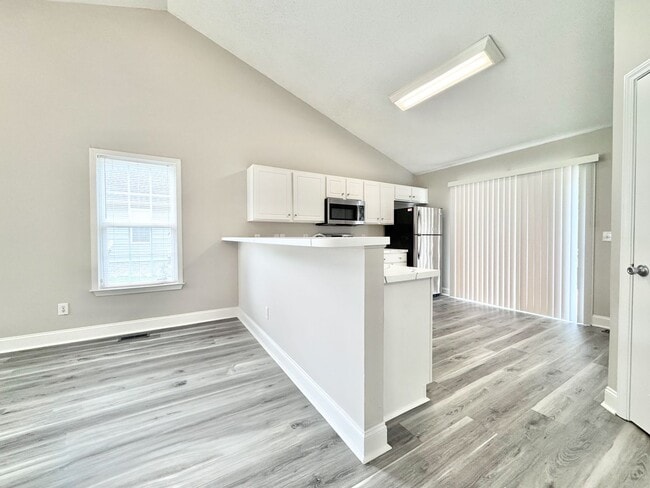 Photo - 3522 Riverside Dr