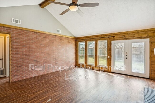 Photo - 3740 Racquet Ct
