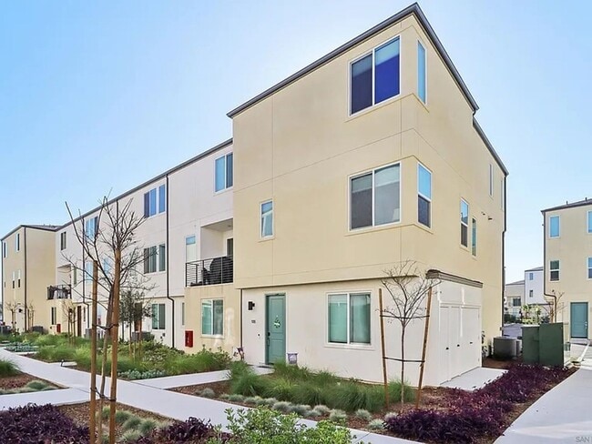 4 Bedroom Townhouse - 4 Bedroom Townhouse