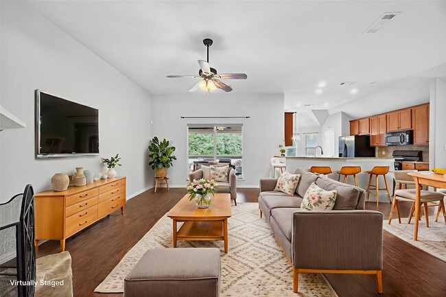 Photo - 8216 Shasta Dr