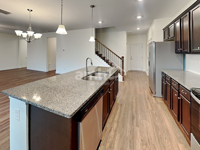 Photo - 2132 Laurel Vlg Cir