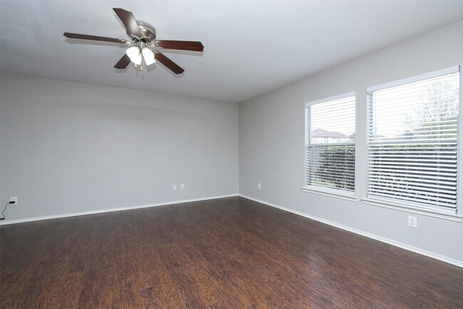 Building Photo - 18926 Piney Way Dr Rental