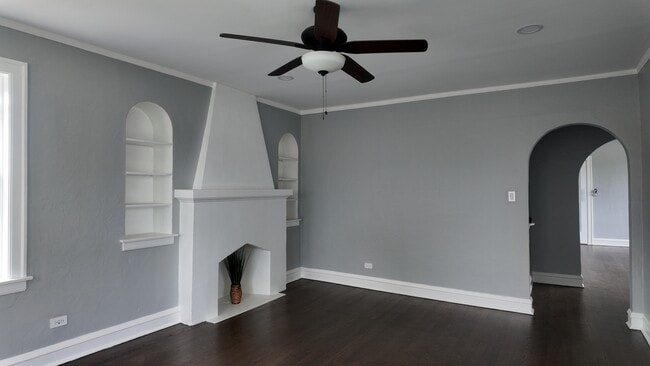 Living Room - 7746 Tripp Ave Unit 3