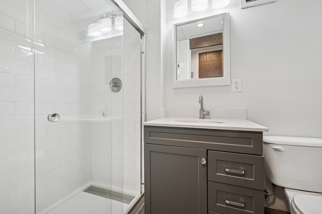 Photo - Academia Suites