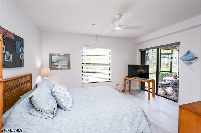 Photo - 1765 Courtyard Way Unidad C-104